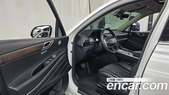 Genesis GV80 — Фото автомобиля 15