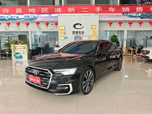 Фотография автомобиля — Audi A6L