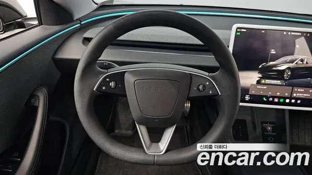 Tesla Model 3 — Фото автомобиля 19