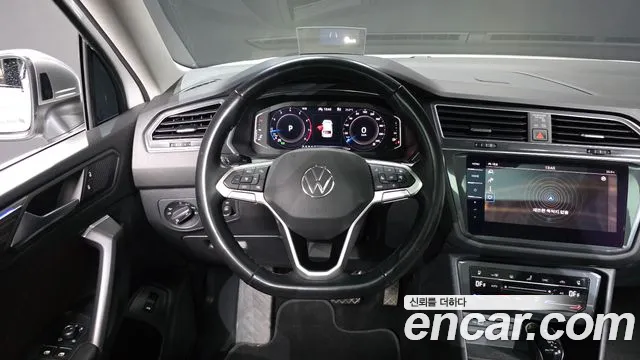 Volkswagen Tiguan — Фото автомобиля 13