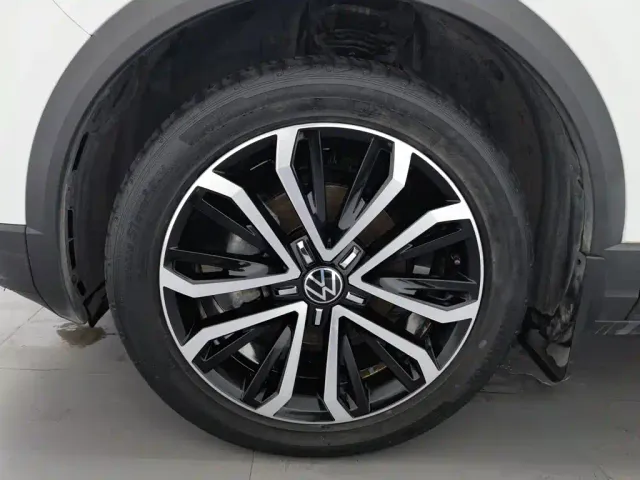 Volkswagen Volkswagen T-ROC 2022 280TSI DSG 2WD Comfort PLUS — Фото автомобиля 17