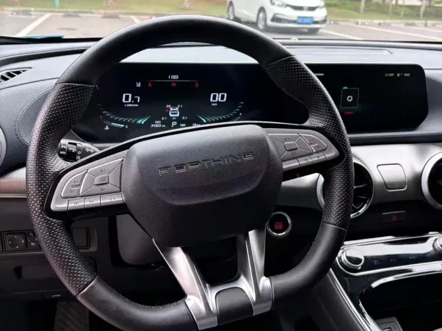 Forthing T5 Evo — Фото автомобиля 5