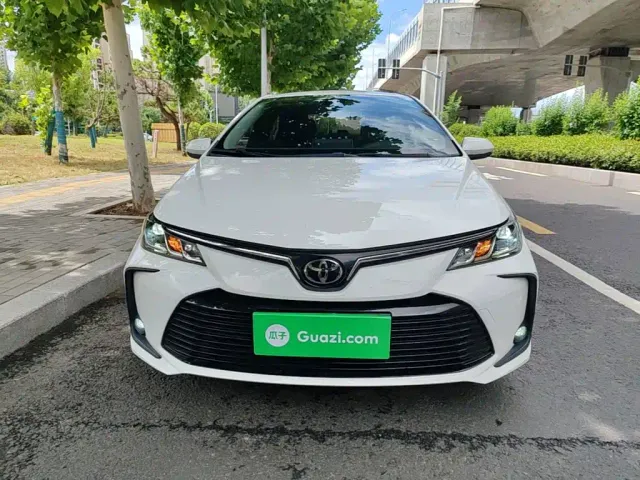 Toyota Corolla — Фото автомобиля 2