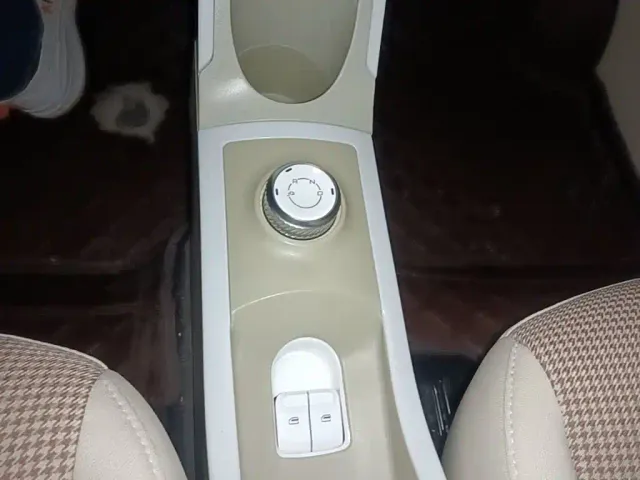Wuling Hongguang Mini EV — Фото автомобиля 13