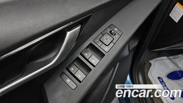 Kia Niro The All New Niro Trendy — Фото автомобиля 19