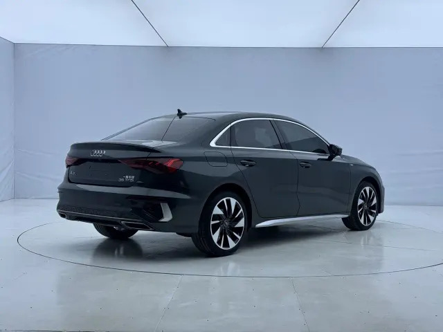 Audi A3 — Фото автомобиля 3