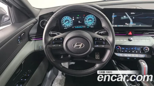 Hyundai Avante CN7 — Фото автомобиля 13