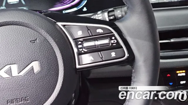 Kia Seltos New — Фото автомобиля 24
