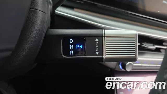 Hyundai Grandeur GN7 — Фото автомобиля 9