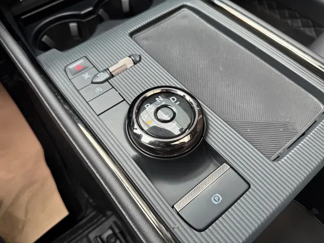 Ford Mondeo — Фото автомобиля 12