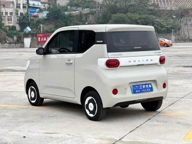 Wuling Hongguang Mini EV — Фото автомобиля 6