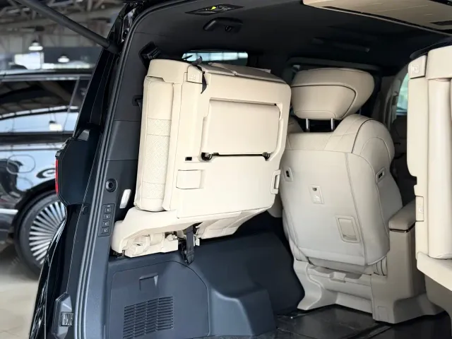 Toyota Alphard — Фото автомобиля 22