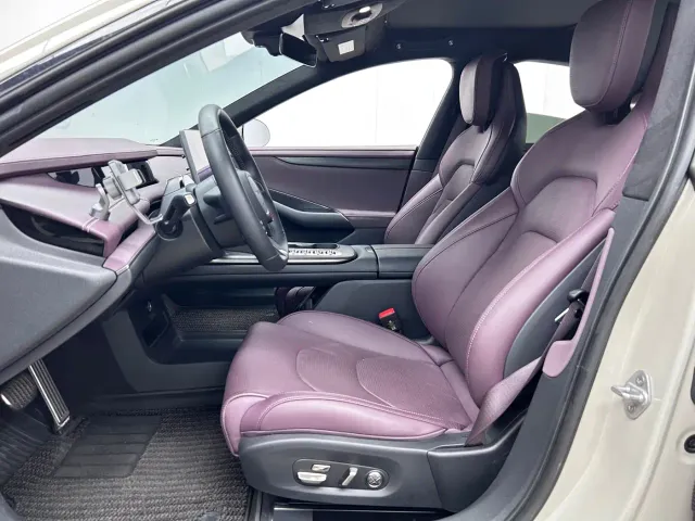 Xiaomi SU7 — Фото автомобиля 8