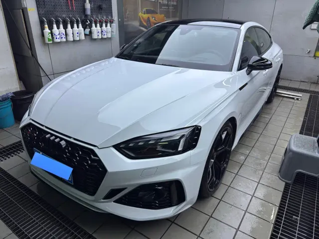 Фотография автомобиля — Audi RS 5