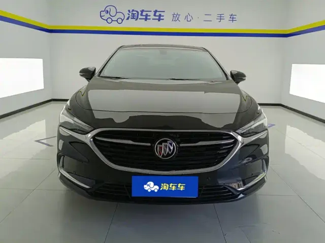 Buick LaCrosse — Фото автомобиля 2