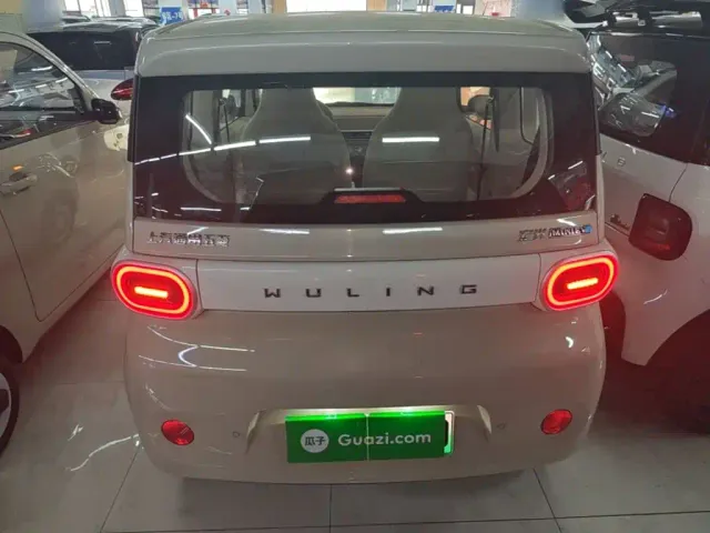 Wuling Hongguang Mini EV — Фото автомобиля 5