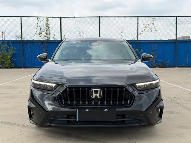 Honda Inspire — Фото автомобиля 2