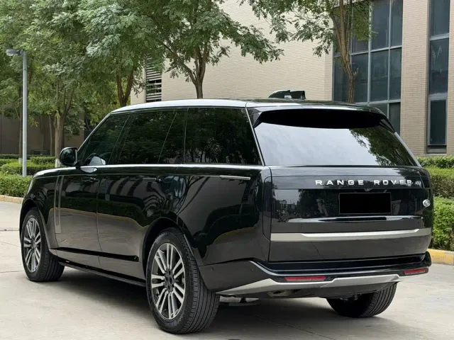 Land Rover Range Rover — Фото автомобиля 17