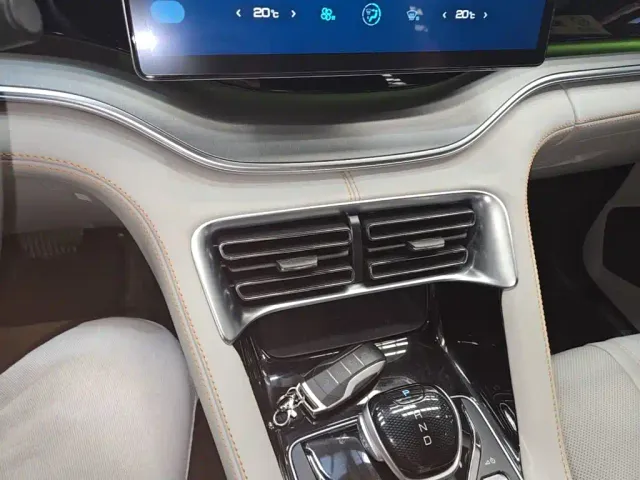 BYD Song PLUS — Фото автомобиля 12