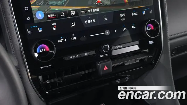 Toyota Alphard — Фото автомобиля 25