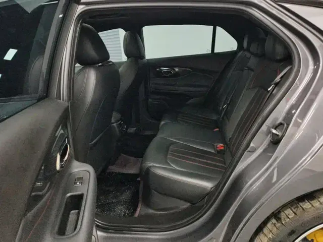 GAC Trumpchi Emkoo — Фото автомобиля 11