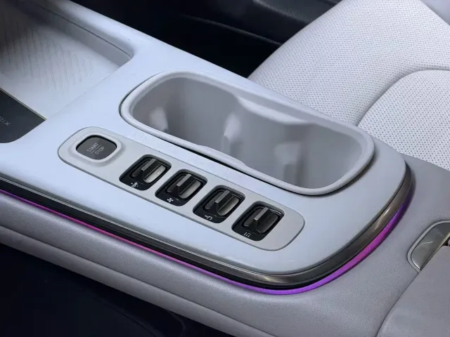 Xiaomi SU7 — Фото автомобиля 5