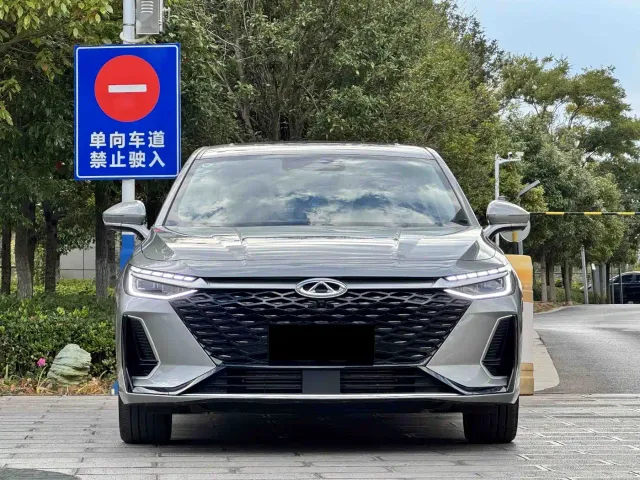 Chery Arrizo 8 — Фото автомобиля 2
