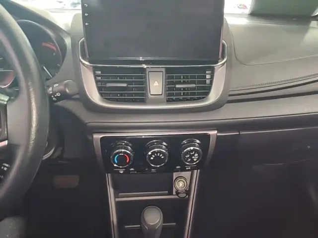 Toyota YARiS L Zhi Xuan — Фото автомобиля 12
