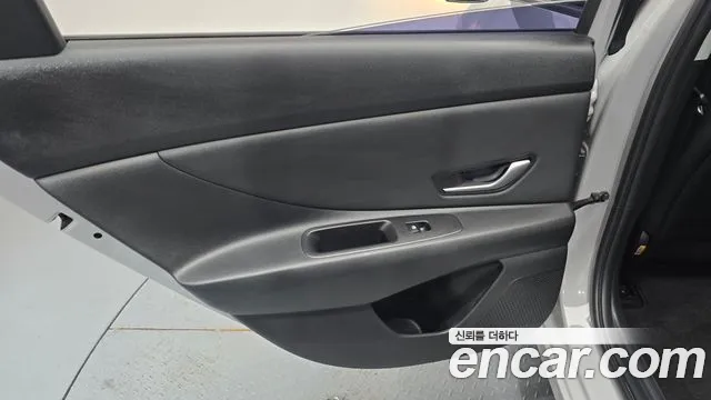Hyundai Avante CN7 — Фото автомобиля 14