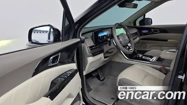Kia Canival Carnival 4 поколение Бензин 7 мест Signature — Фото автомобиля 9