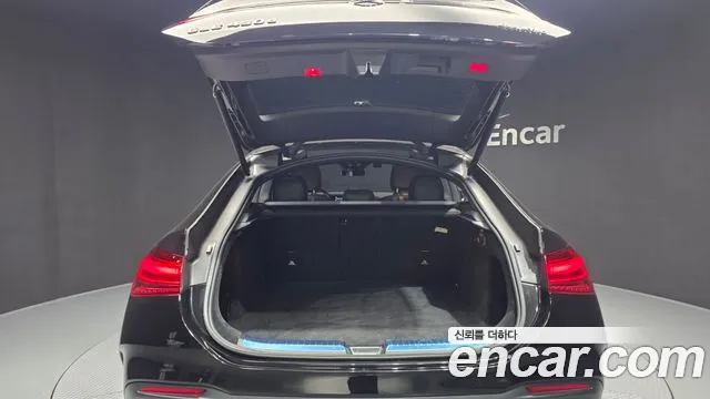 Mercedes-Benz GLE-Class — Фото автомобиля 16