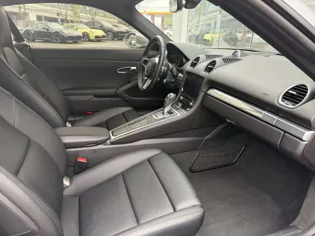 Porsche Porsche 718 2022 Cayman 2.0T — Фото автомобиля 8