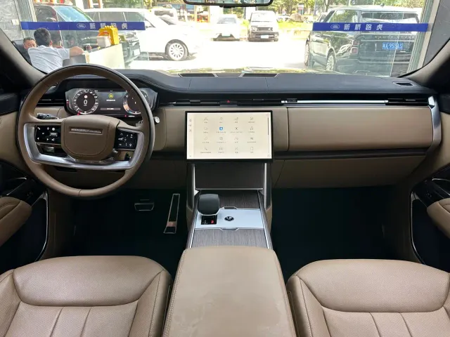 Land Rover Range Rover — Фото автомобиля 6