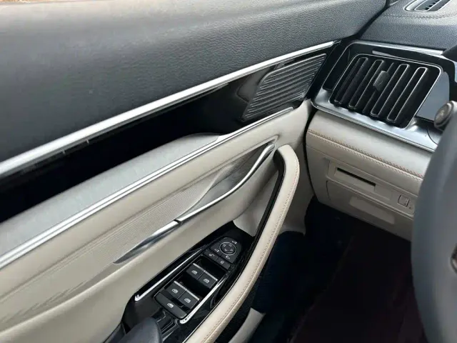 BYD Song PLUS — Фото автомобиля 24