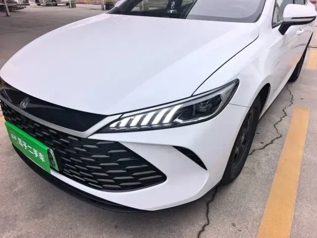 BYD Qin PLUS — Фото автомобиля 23