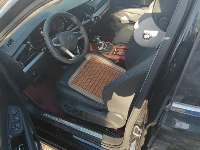 Volkswagen Passat — Фото автомобиля 9