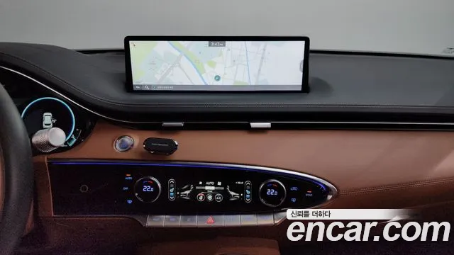 Genesis GV70 3.5T Бензин AWD — Фото автомобиля 12