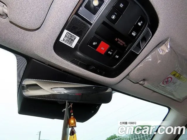 Hyundai Sonata Sonata Edge(DN8) 2.0 LPG(для маломобильных пассажиров) — Фото автомобиля 16