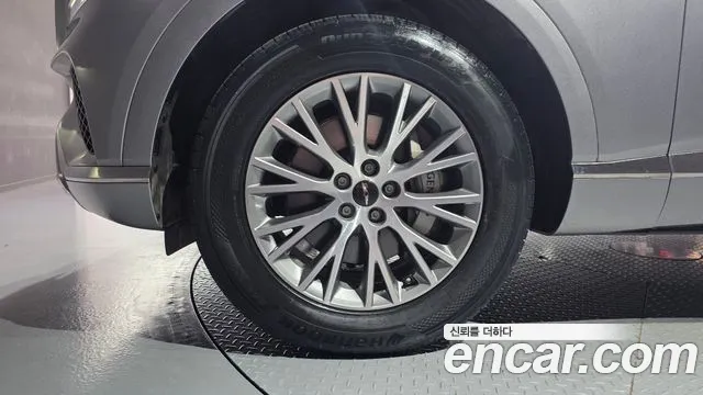Genesis GV80 2.5T Бензин AWD — Фото автомобиля 4