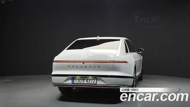 Hyundai Grandeur GN7 — Фото автомобиля 4