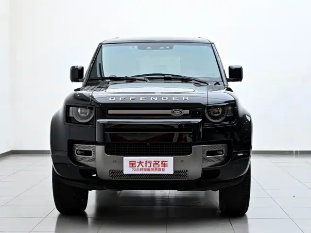 Land Rover Defender — Фото автомобиля 3