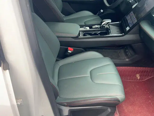 Geely Boyue — Фото автомобиля 2