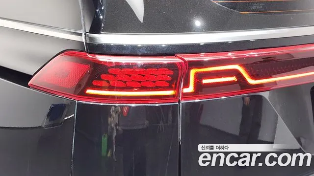 Kia Canival Carnival 4 поколение Дизель 9 мест Signature — Фото автомобиля 21