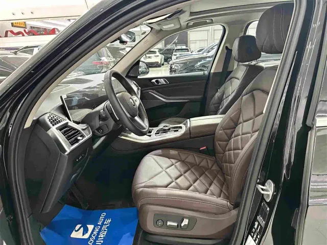BMW X5 — Фото автомобиля 11