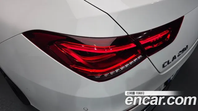 Mercedes-Benz CLA-Class — Фото автомобиля 23