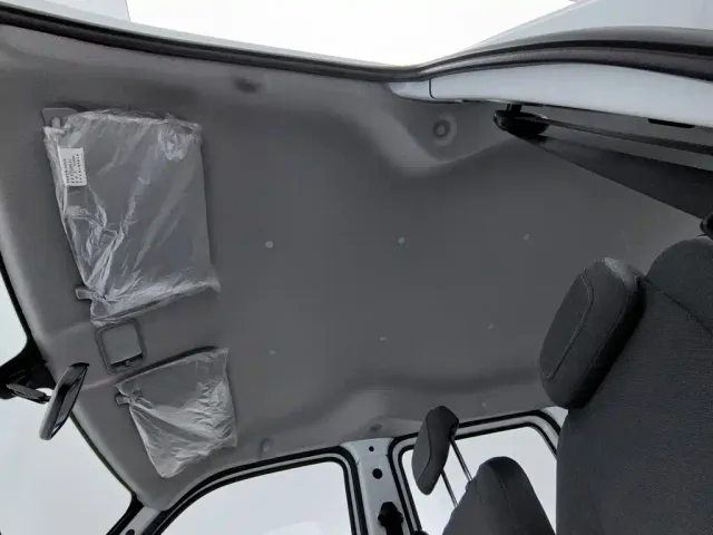 Wuling Zhiguang NEV — Фото автомобиля 14