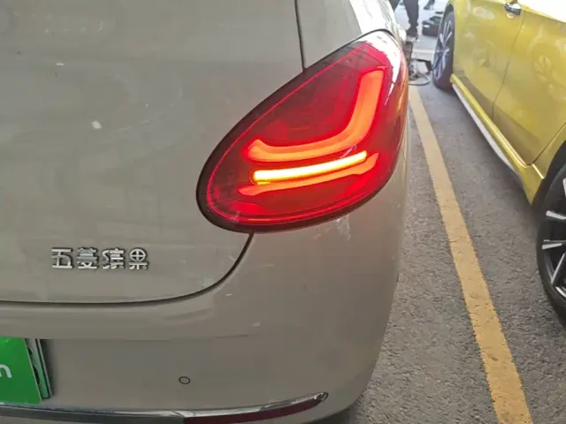 Wuling Bingo — Фото автомобиля 7