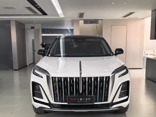 Hongqi HS3 — Фото автомобиля 3