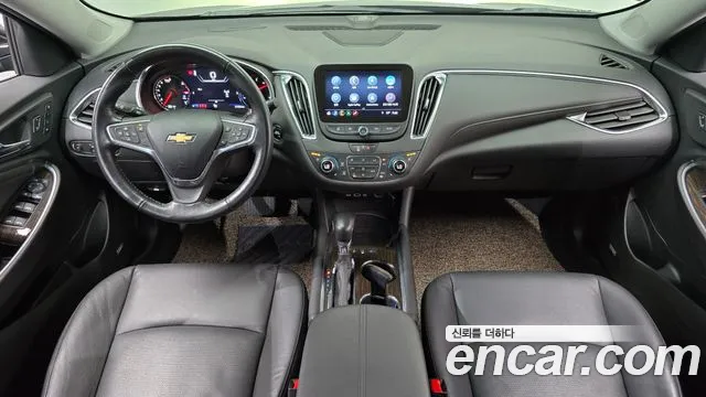 Chevrolet Malibu — Фото автомобиля 9