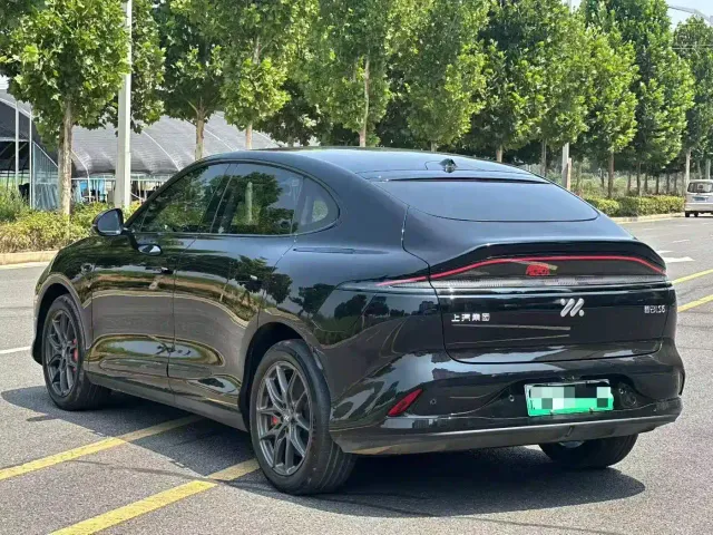 IM Motors LS6 — Фото автомобиля 6